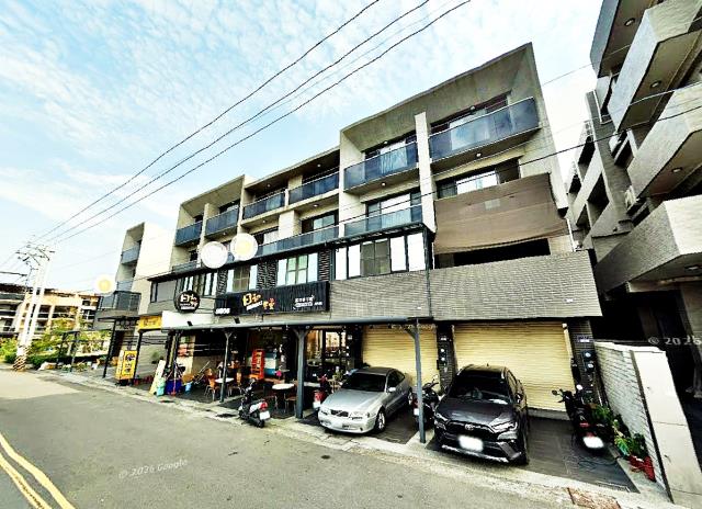 斗六市石榴路透天店墅
