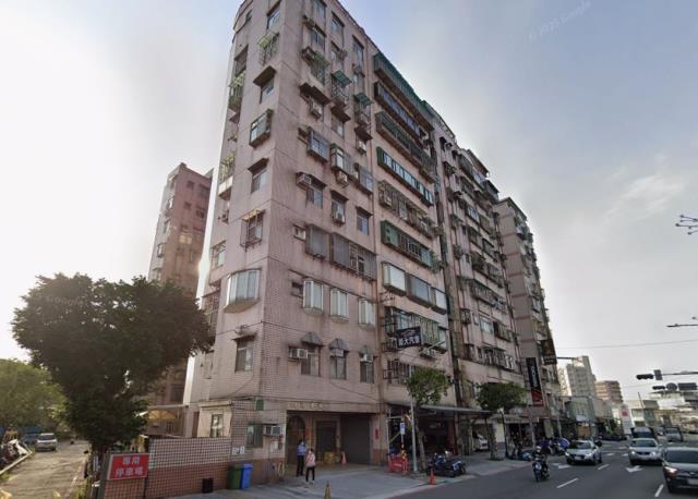 新北土城華廈法拍-2