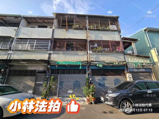 台中雙透天法拍-4