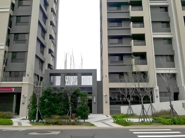 觀音拍賣大樓-0