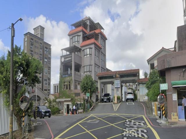 新北汐止透天法拍-2