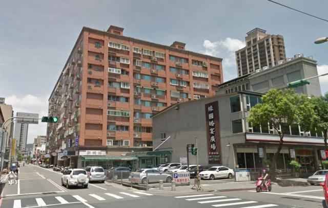 桃園區法拍屋同德二街臻愛一生優室法拍林小陽