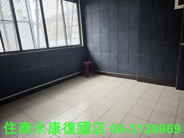 台南東區透天-10