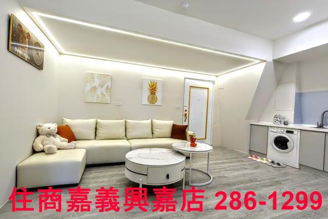 E31秀泰商圈精美三房