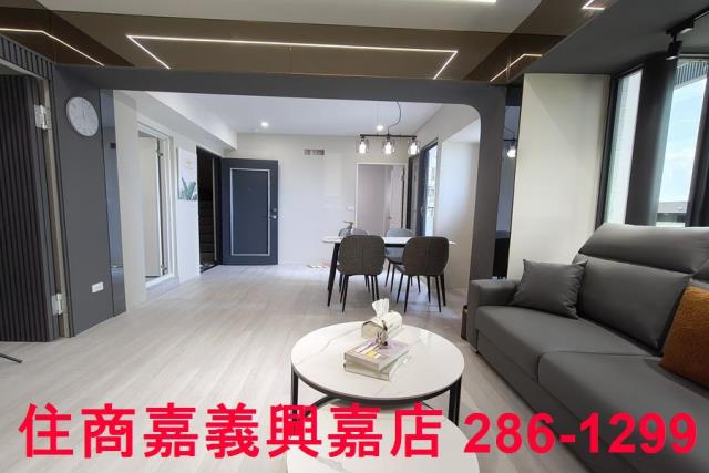 E17忠孝路星巴克美兩房