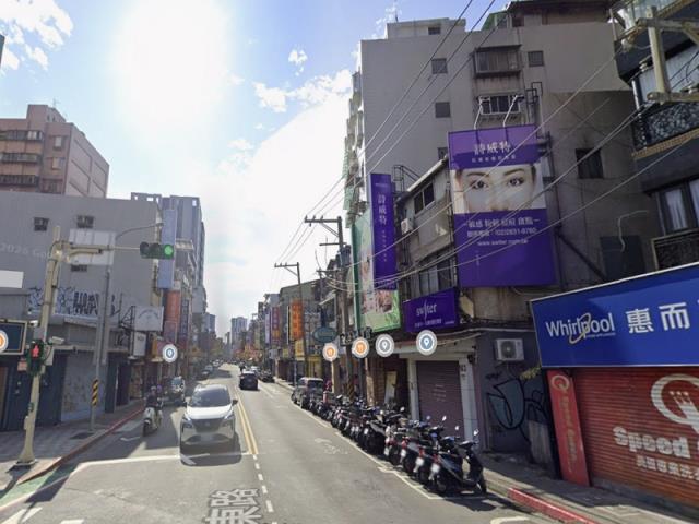 台北士林華廈法拍-3