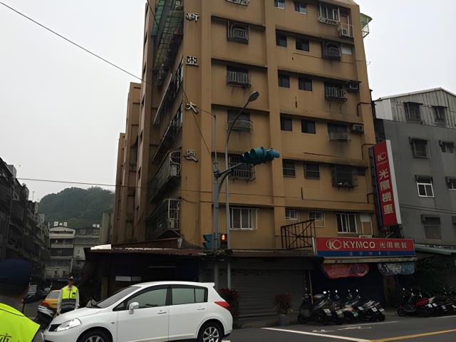 台北大安區法拍大樓-1