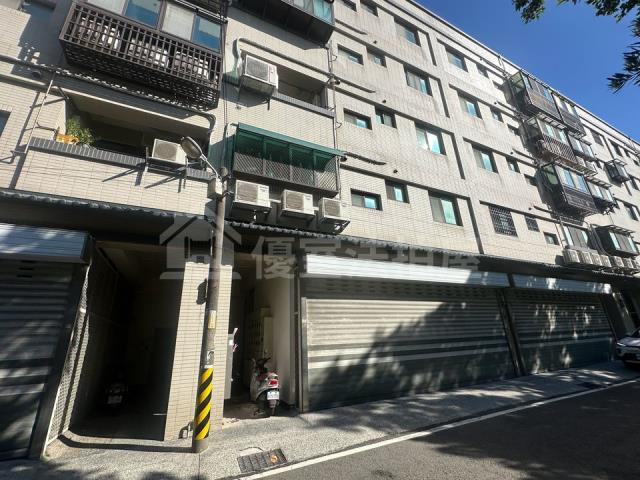 湖口鄉法拍屋新生路東區程加一樓優室法拍林小陽