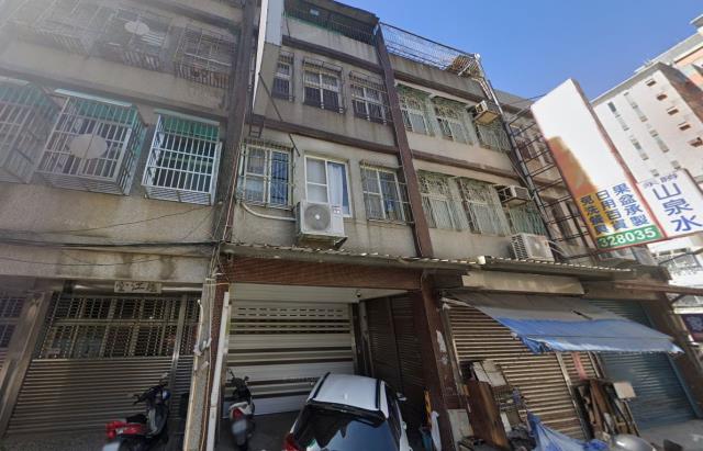 苗栗市法拍屋至公路麥當勞透天優室法拍林小陽