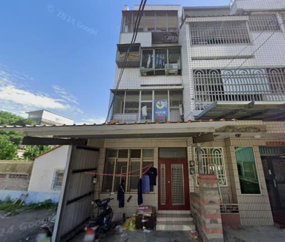 香山區法拍屋長興街長興公園透天優室法拍林小陽
