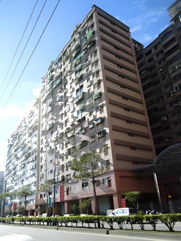 八里法拍大樓-5