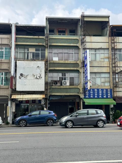 屏東屏東市透天法拍-11