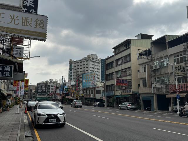 屏東屏東市透天法拍-14