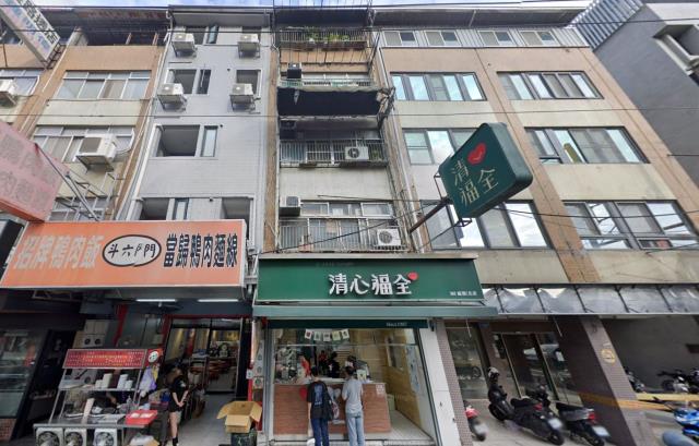 西屯區法拍屋福星路逢甲商圈透店住優室法拍林小陽
