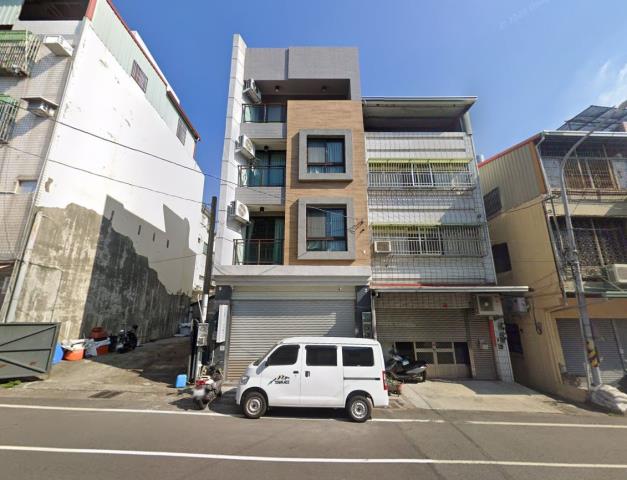太平區法拍屋光興路臨路漂亮透天優室法拍林小陽