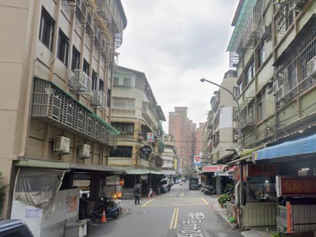 新北三重法拍大樓-5