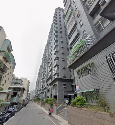 台中西屯法拍大樓-4