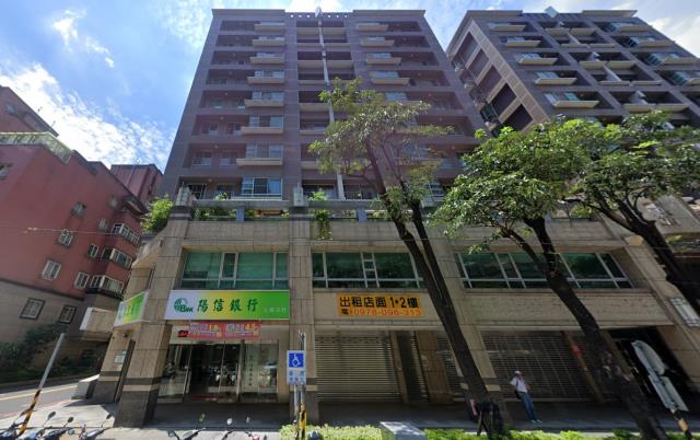 土城區法拍屋金城路三段合協京城雙層樓店辦優室法拍林小陽