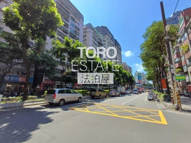 新北大樓法拍-7