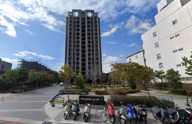 清水區法拍屋中山路富宇中央公園優室法拍林小陽