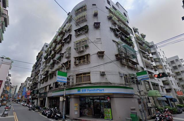 新莊法拍華廈-1