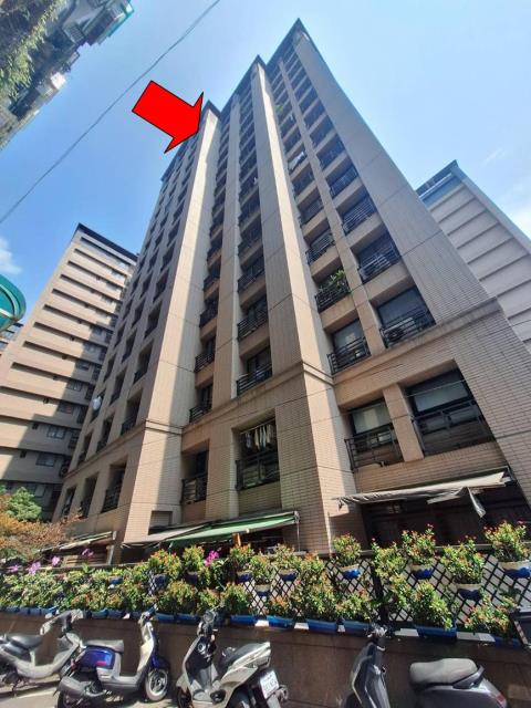 新北中和大樓法拍-1