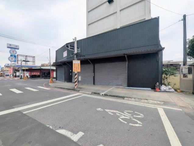 廠房衝姐仁武廠房高雄廠房仁武廠房出售神農路