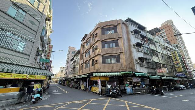 高雄三民區透天-2