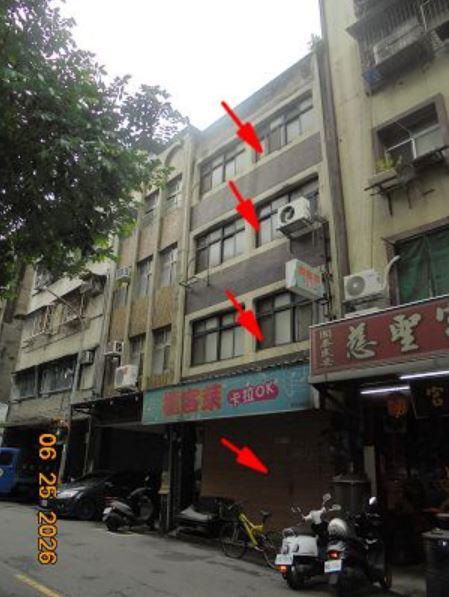 新北三重法拍透天-4