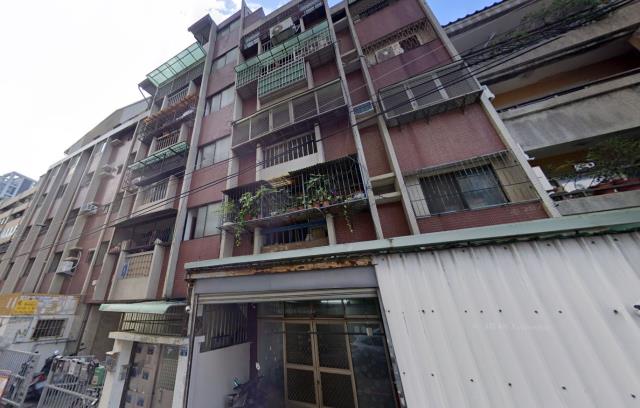 北區法拍屋梅亭東街親親影城雅寓優室法拍林小陽