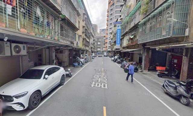 新北板橋公寓法拍-1