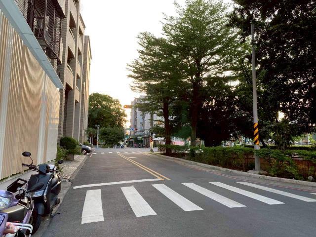 台南中西區公寓-10