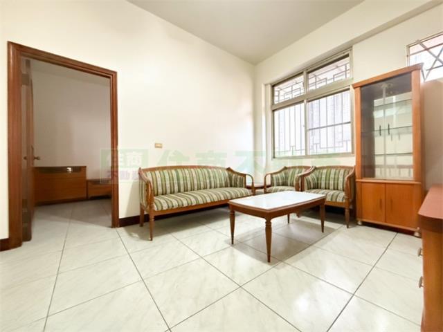 台南東區透天-0