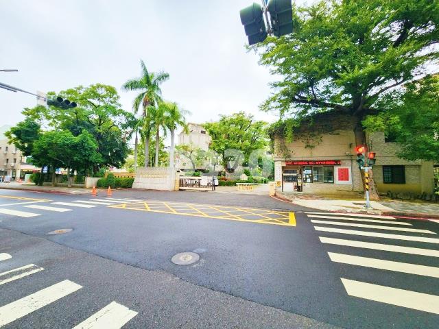 東區透天-4