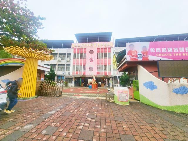 東區透天-6