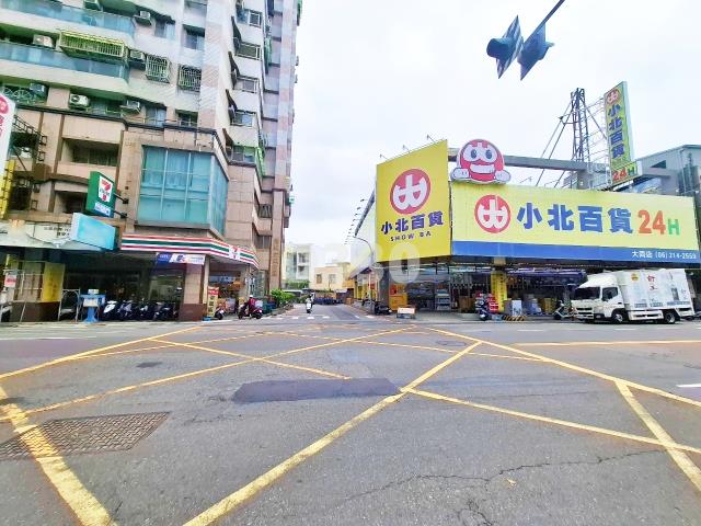 台南東區大樓-12