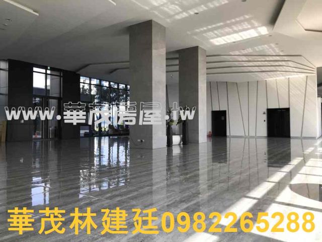 拍定價850萬1標區86特區海景房車位