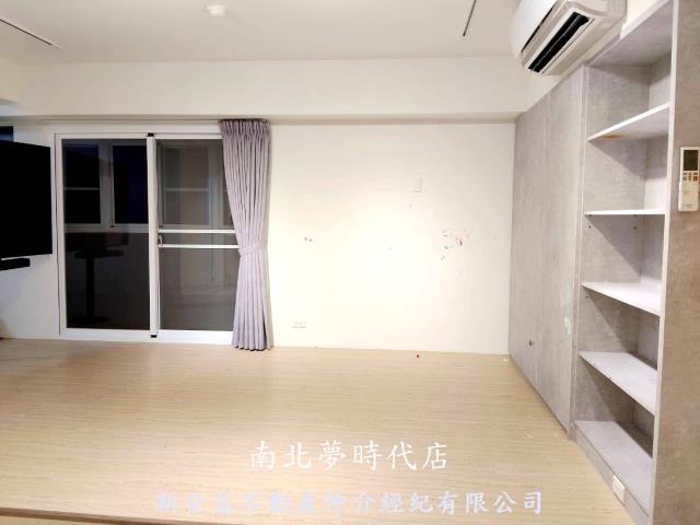 台南華廈-1