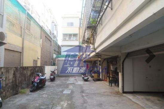 1013南區興南街巷弄透天灣裡市場