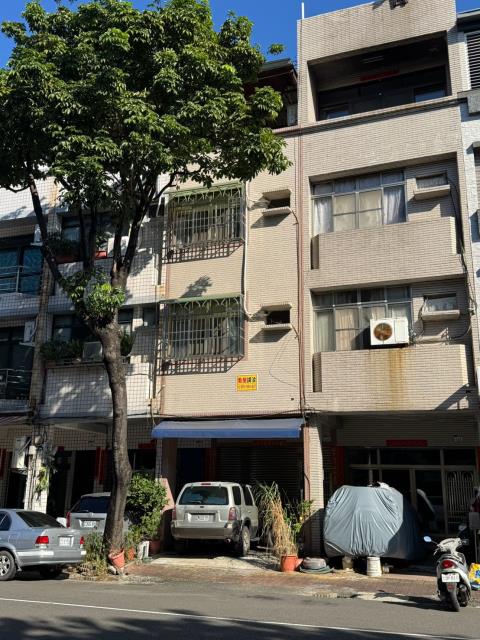 三民區法拍透天-2