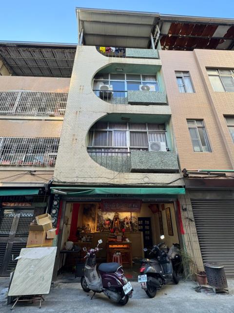高雄三民區透天法拍-2