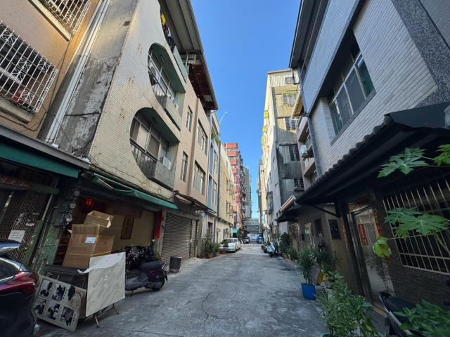 高雄三民區透天法拍-4