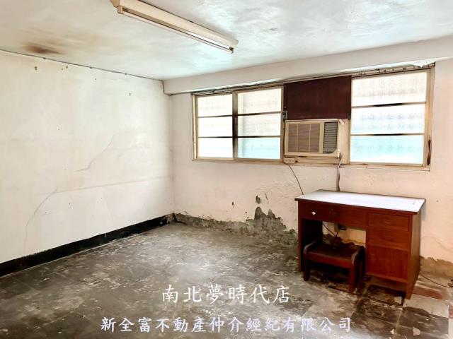 高雄鹽埕透天-5