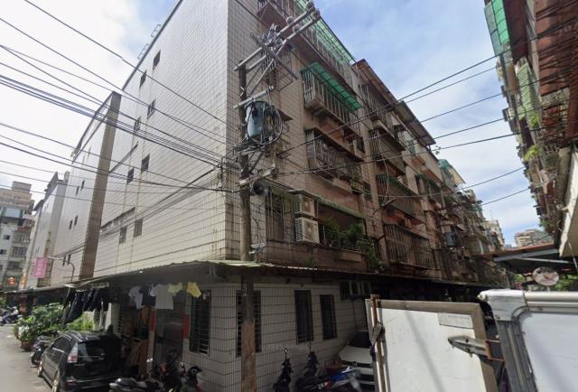 土城華廈法拍-2