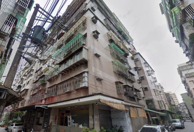 土城華廈法拍-3