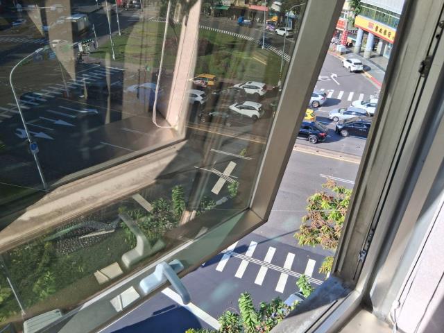 台北內湖大樓拍賣-11
