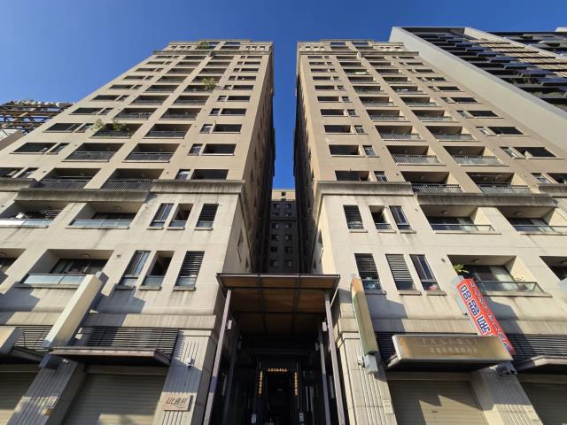 台中北屯法拍大樓-4
