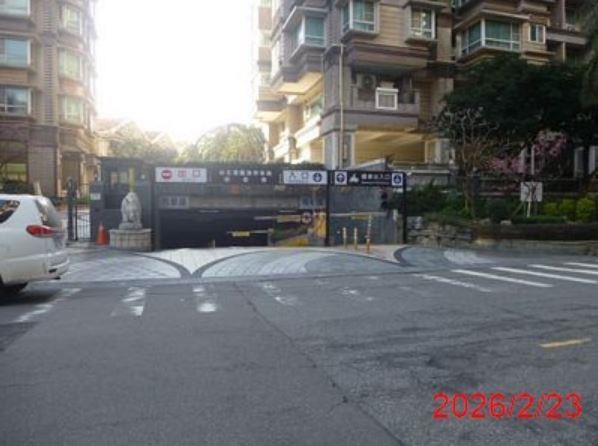 新北淡水大樓法拍-3