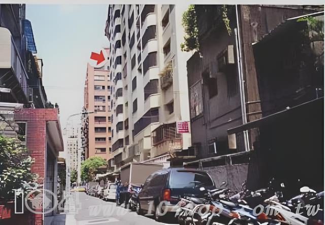 台北拍賣大樓-4