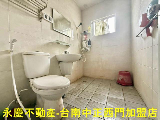 台南南區公寓-10